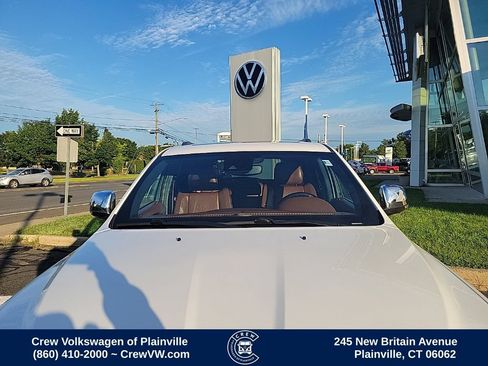 Used 2019 Jeep Grand Cherokee Summit AWD/4WD image 24