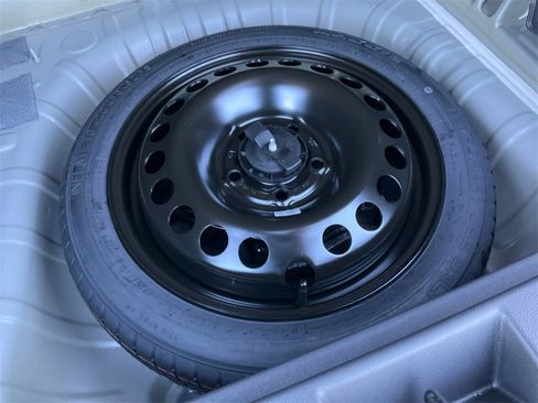 New 2026 Chevrolet Trax RS w/ Driver Confidence Package image 30