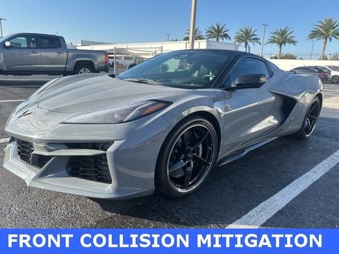 Used 2025 Chevrolet Corvette E-Ray w/ Stealth Interior Trim Package image 4