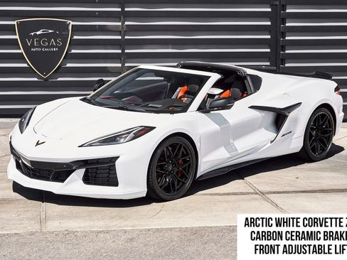 Used 2023 Chevrolet Corvette Z06 w/ Engine Appearance Package RWD image 1