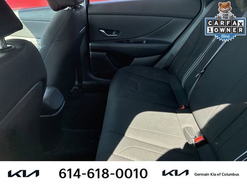 Used 2023 Hyundai Elantra SEL w/ Convenience Package FWD image 10