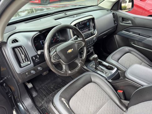 Used 2018 Chevrolet Colorado Z71 AWD/4WD image 18
