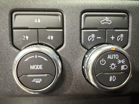 New 2026 GMC Sierra 2500 SLE w/ SLE Convenience Package image 20