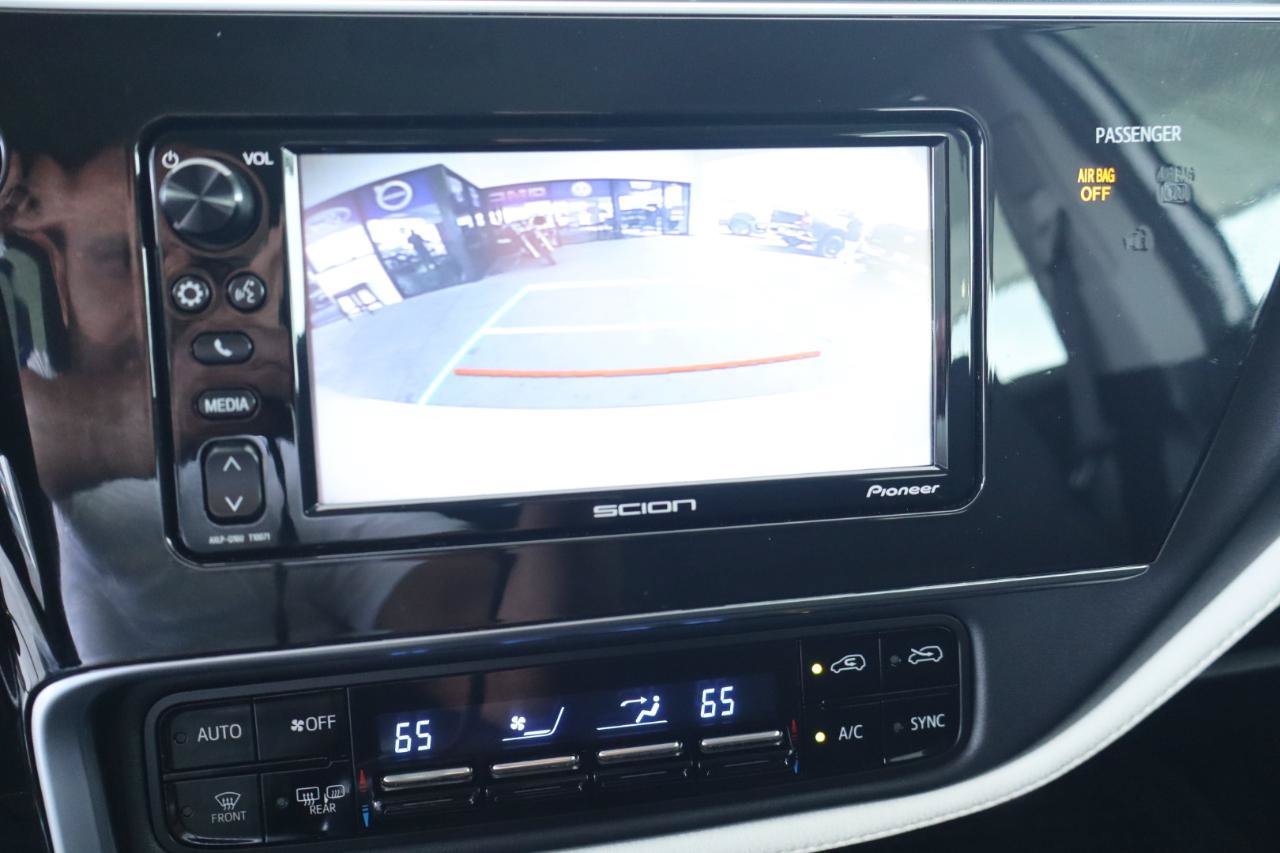 Used 2016 Scion iM FWD image 27