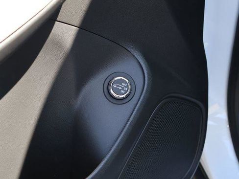 New 2026 Buick Encore GX Preferred w/ Comfort Package FWD image 15