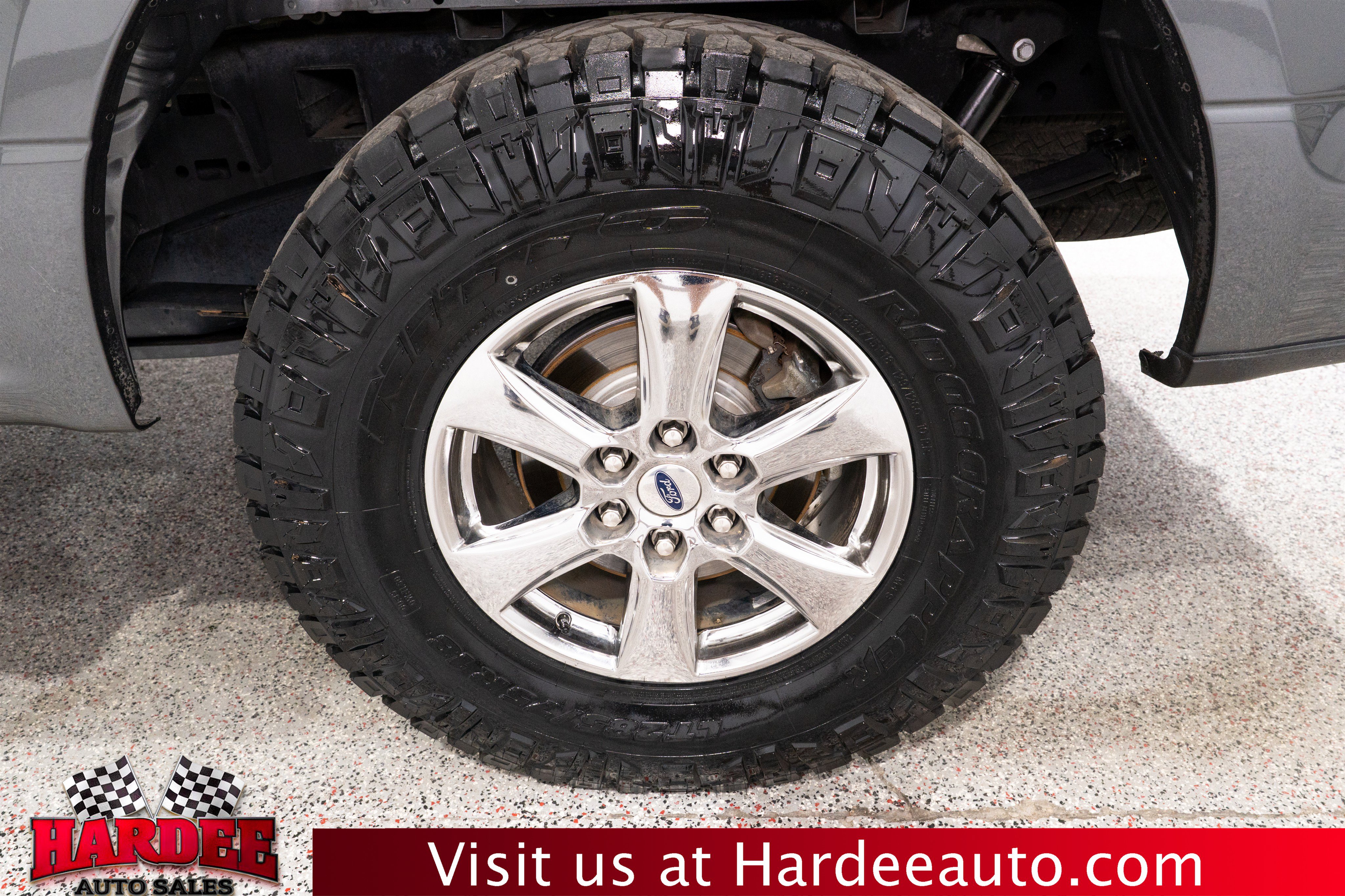 Used 2019 Ford F150 XLT w/ Equipment Group 302A Luxury AWD/4WD image 10