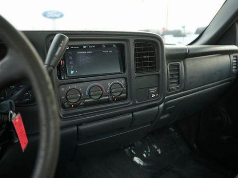 Used 2002 Chevrolet Silverado 1500 2WD Regular Cab image 20