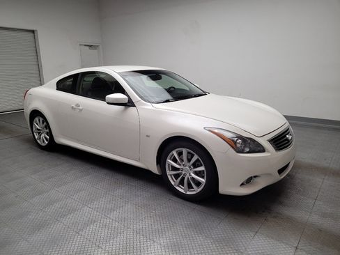 Used 2015 INFINITI Q60 Coupe image 11