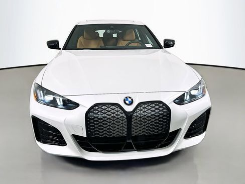 New 2026 BMW i4 eDrive40 w/ M Sport Package RWD image 2