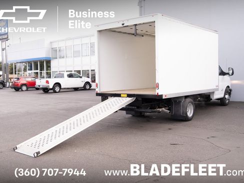 New 2024 Chevrolet Express 4500 w/ Power Convenience Package image 8