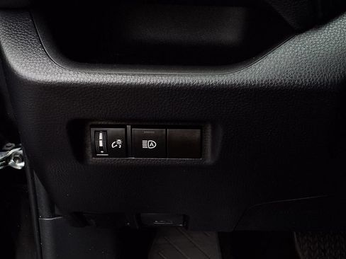 Certified 2023 Toyota RAV4 LE FWD image 15