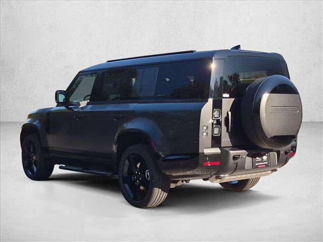 New 2026 Land Rover Defender 130 X-Dynamic SE AWD/4WD image 7