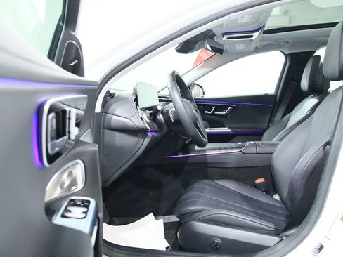 Certified 2026 Mercedes-Benz E 350 4MATIC Sedan image 5