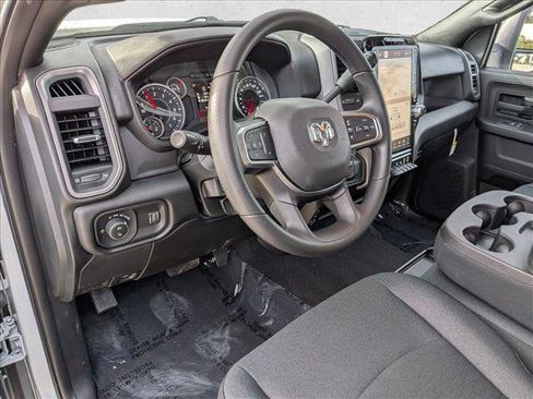 New 2026 RAM 2500 Tradesman AWD/4WD image 3