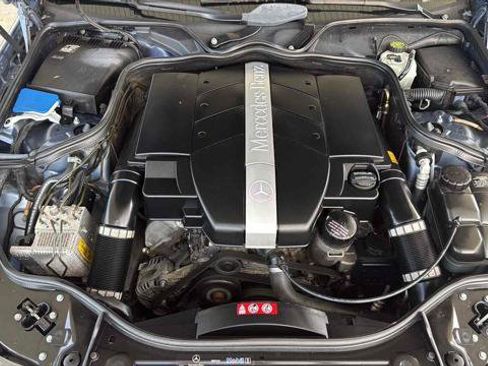 Used 2005 Mercedes-Benz E 320 Sedan image 24