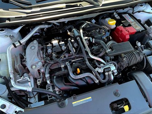Certified 2023 Nissan Sentra SR w/ SR Premium Package FWD image 31