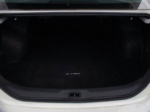 Used 2023 Nissan Altima 2.5 SR image 15