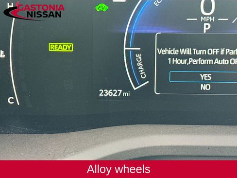 Used 2025 Toyota Camry LE image 14