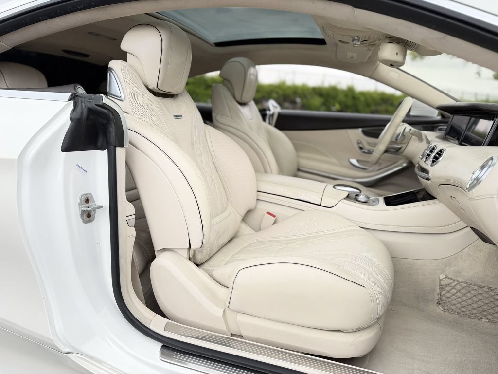 Used 2015 Mercedes-Benz S 63 AMG 4MATIC Coupe image 26