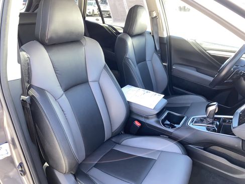 Certified 2025 Subaru Outback Onyx Edition XT AWD/4WD image 21