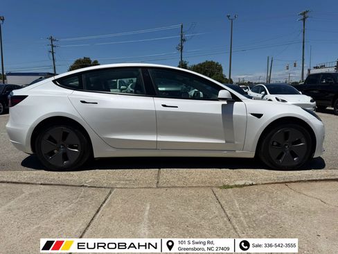 Used 2023 Tesla Model 3 Standard Range RWD image 17
