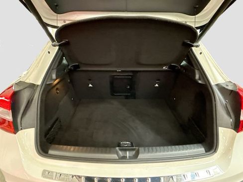 Used 2020 Mercedes-Benz GLA 250 GLA 250 w/ Premium Package image 26