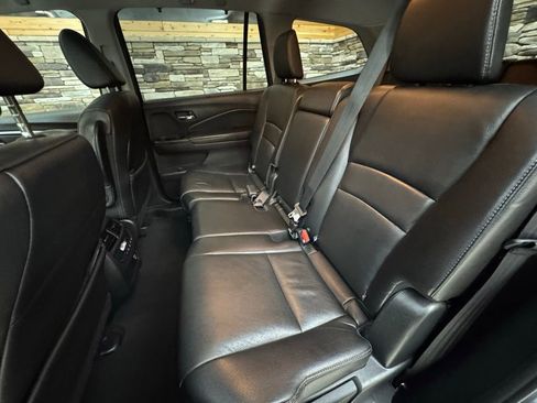Used 2019 Honda Pilot EX-L image 29