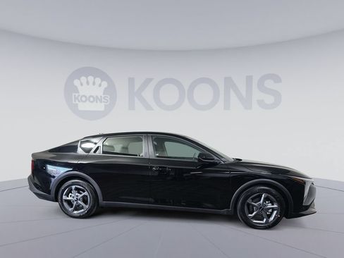 New 2026 Kia K4 FWD image 8