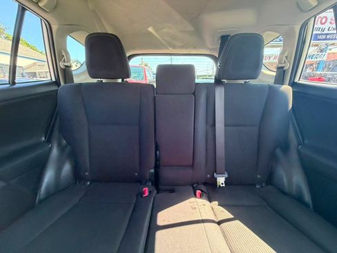 Used 2014 Toyota RAV4 XLE AWD/4WD image 30