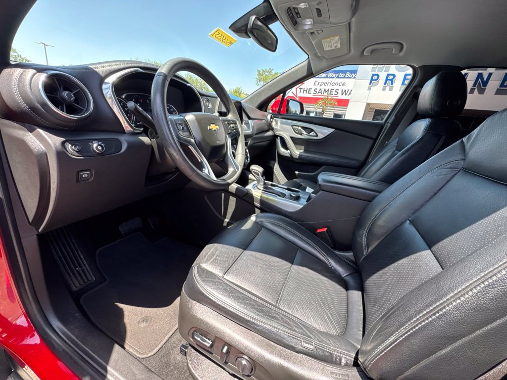 Used 2021 Chevrolet Blazer LT FWD image 13