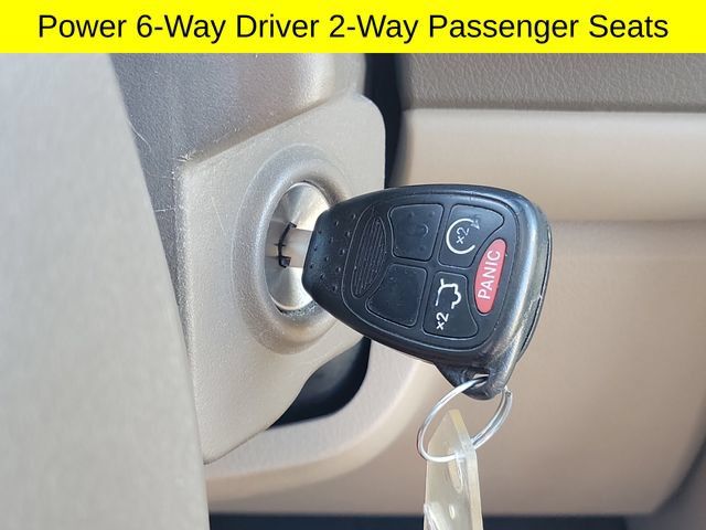 Used 2009 Jeep Liberty Limited w/ Premium Group AWD/4WD image 17