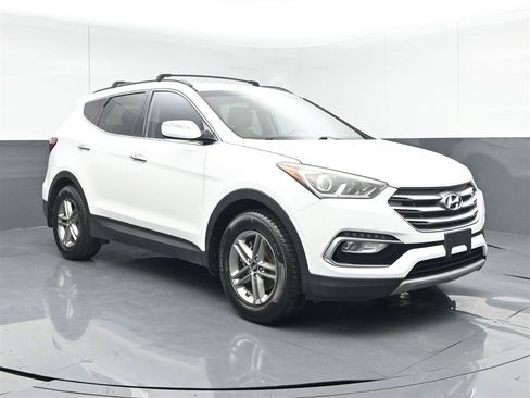 Used 2018 Hyundai Santa Fe Sport AWD/4WD image 3