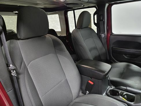 Used 2021 Jeep Wrangler Unlimited Sport image 52
