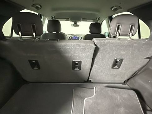 Used 2019 Chevrolet Equinox LT AWD/4WD image 29
