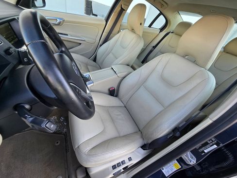 Used 2014 Volvo S60 T5 FWD image 13