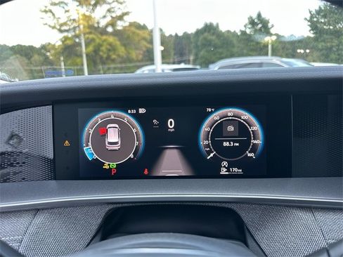 New 2025 Volkswagen Tiguan S image 15