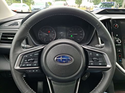 Used 2023 Subaru Ascent Touring AWD/4WD image 19