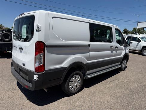 Used 2025 Ford Transit 250 Low Roof w/ Exterior Upgrade Package RWD image 4
