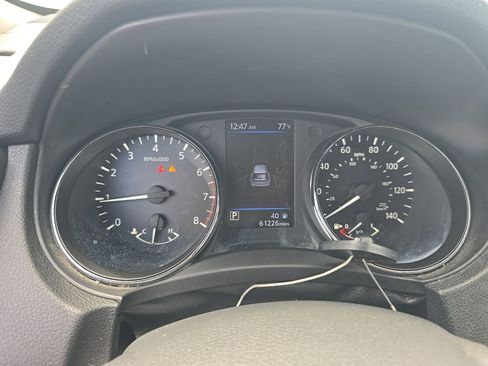 Used 2020 Nissan Rogue S FWD image 7