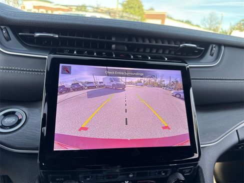 New 2025 Jeep Grand Cherokee L Limited w/ Trailer Tow Package image 26