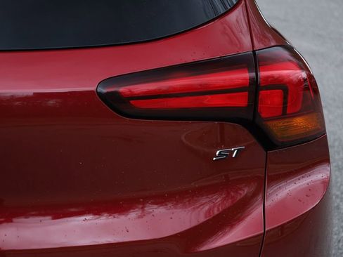 Used 2023 Buick Encore GX Select w/ Sport Touring Package image 20