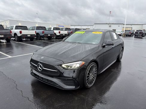 Used 2024 Mercedes-Benz C 300 Sedan image 2