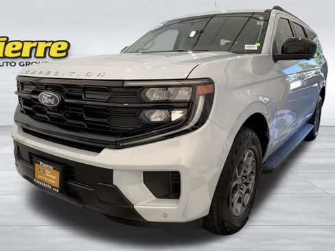Certified 2025 Ford Expedition Max Active AWD/4WD image 1