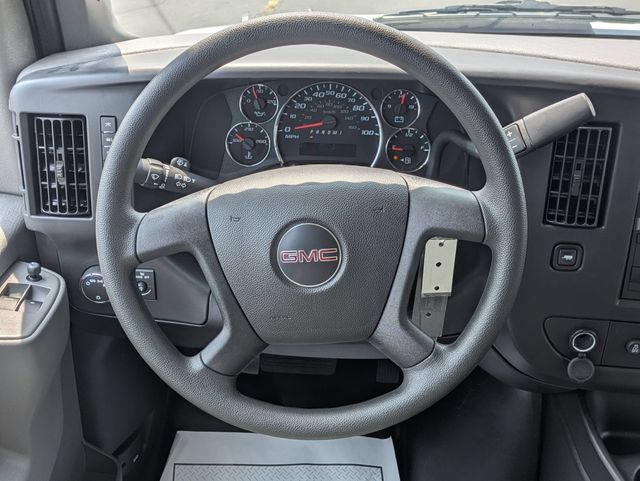 New 2026 GMC Savana 2500 w/ Chrome Appearance Package RWD image 15