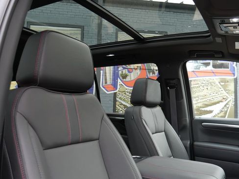 New 2026 Chevrolet Suburban RST w/ RST Capability Package AWD/4WD image 16