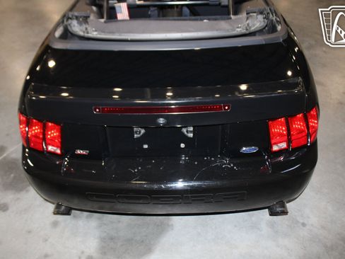 Used 2003 Ford Mustang Cobra image 40