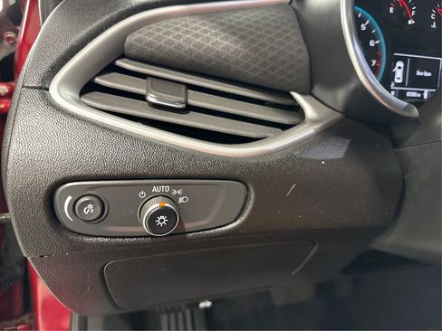 Used 2019 Chevrolet Malibu RS FWD image 19