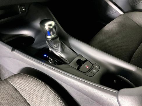 Used 2018 Toyota C-HR XLE FWD image 15
