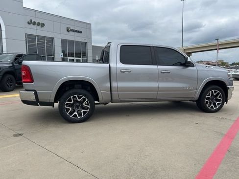 Used 2025 RAM 1500 Laramie AWD/4WD image 14