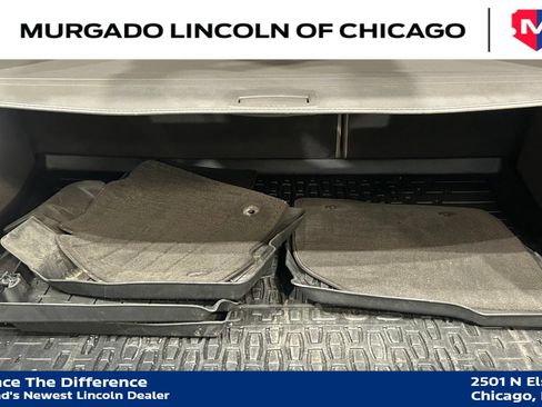 Used 2023 Lincoln Nautilus Reserve AWD/4WD image 27